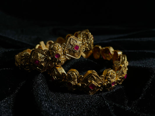 Raheela Bangles