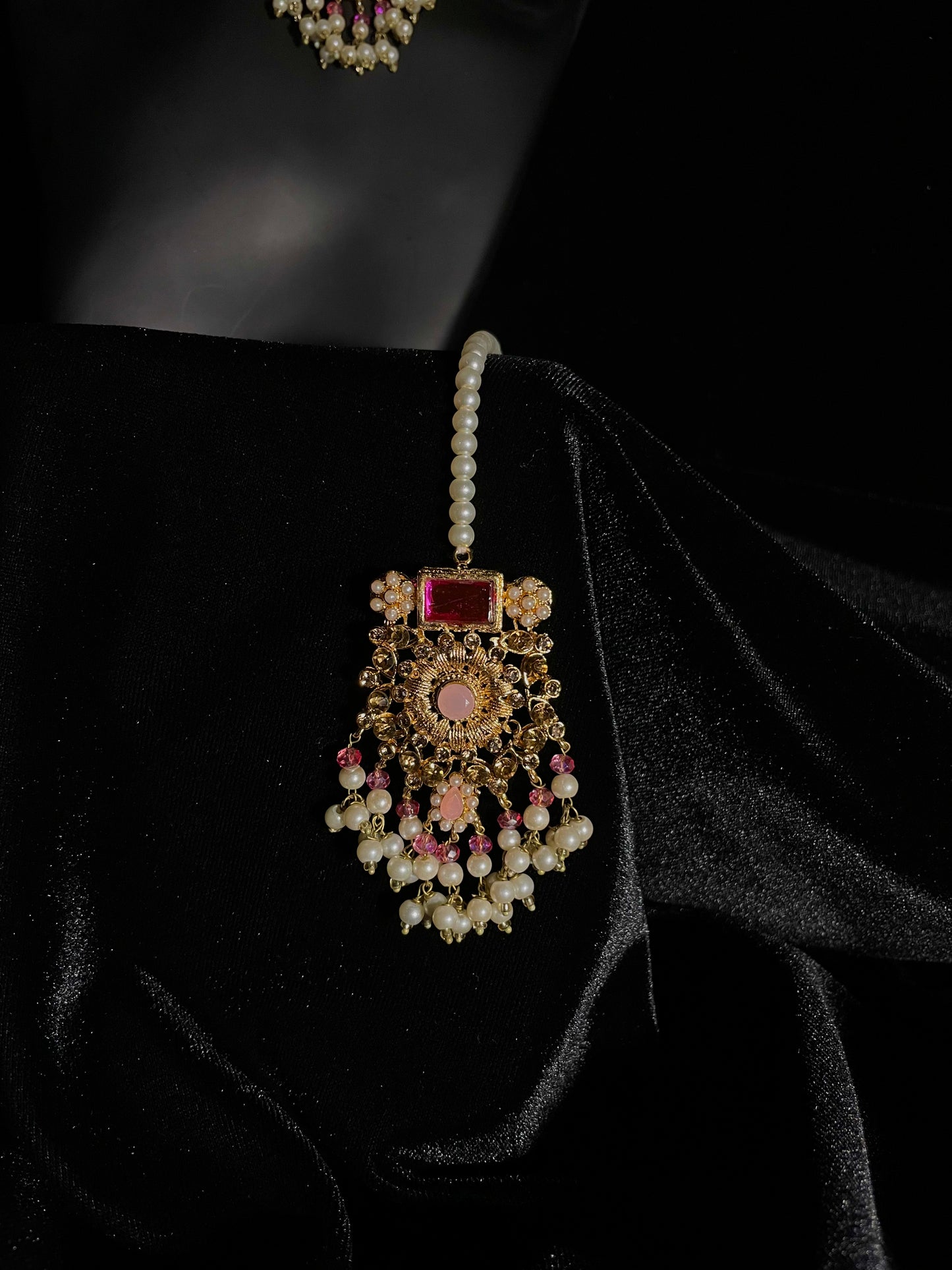 Roshan Jewels
