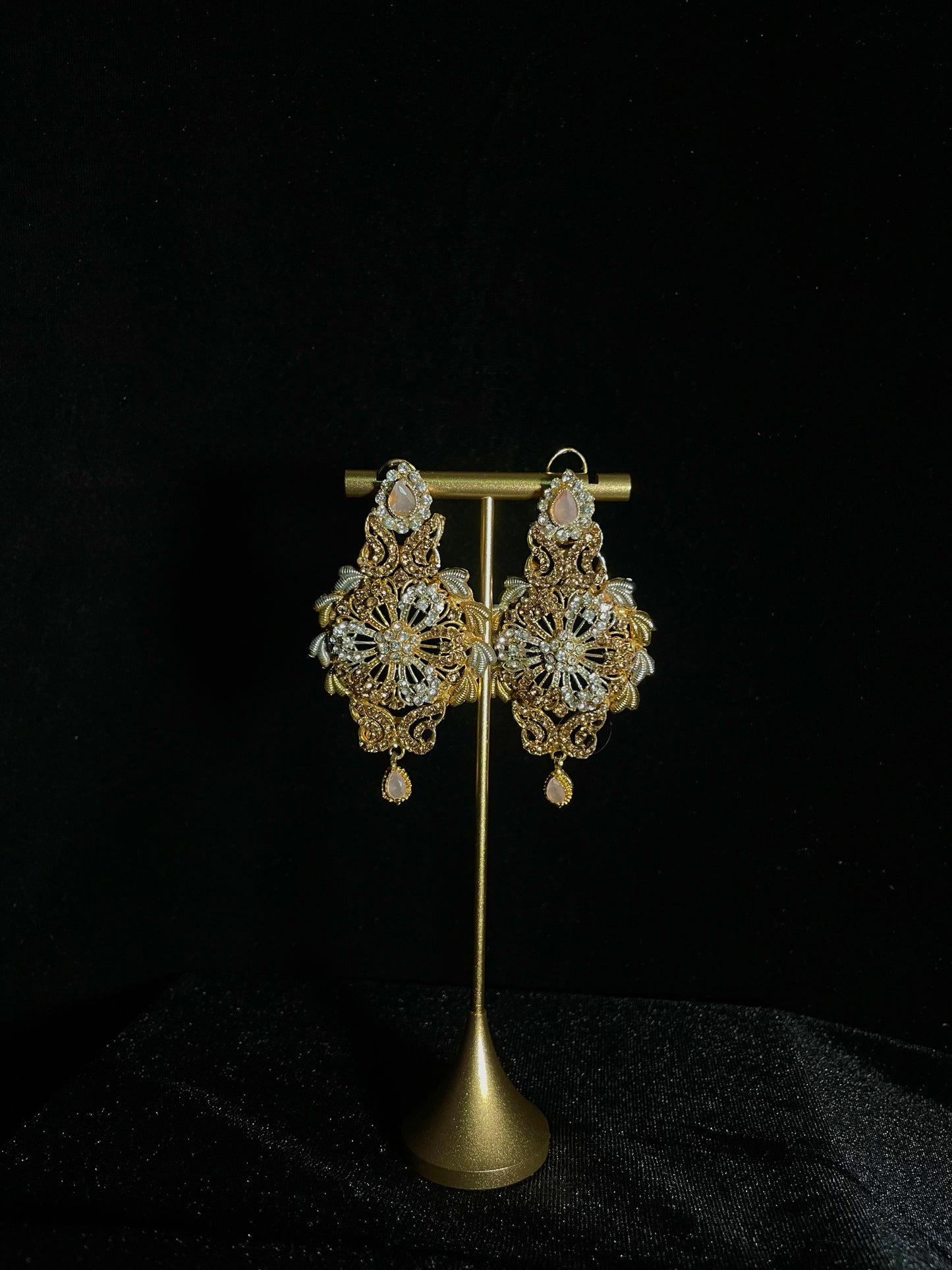Mehek earrings