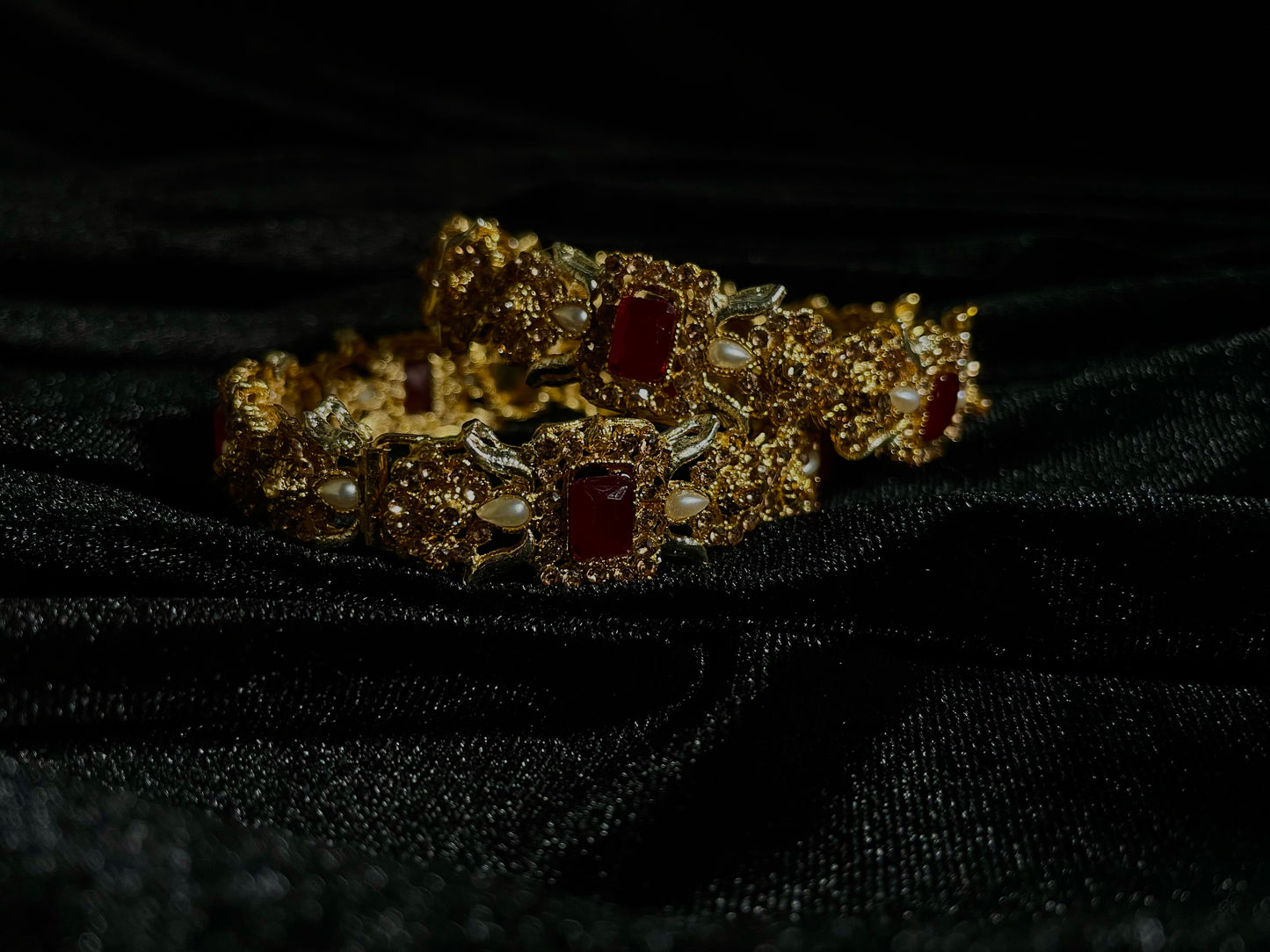 Farhat Bangles