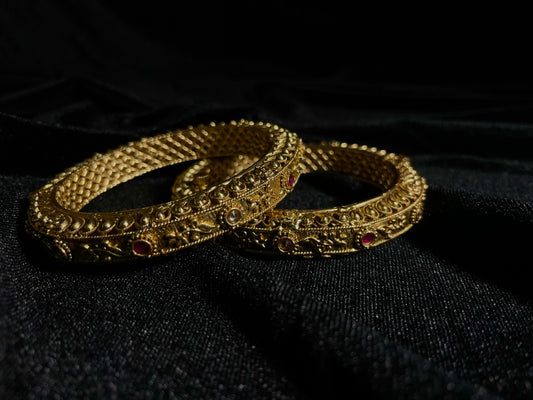 Kiran Bangles