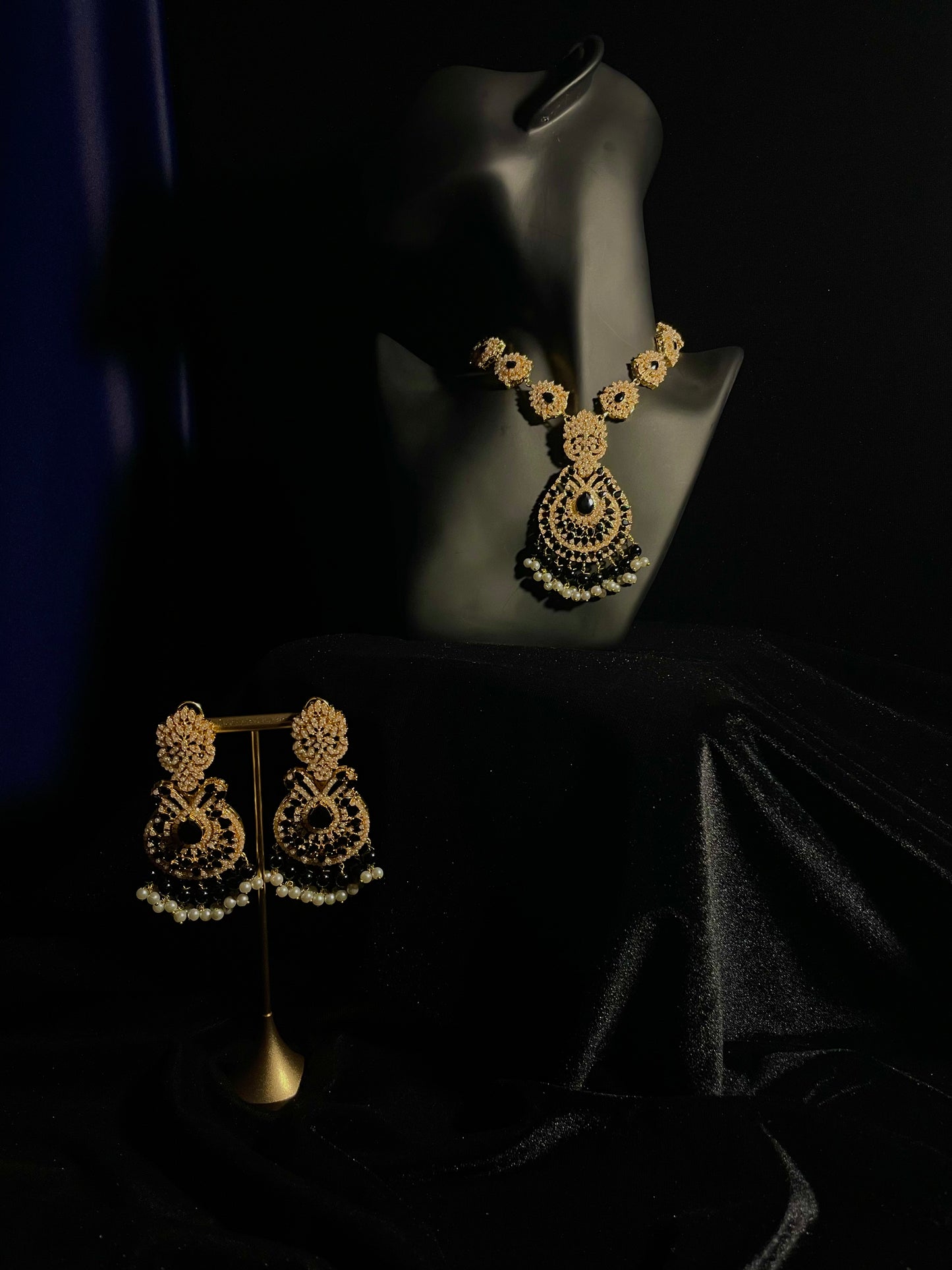 Naulakha Jewels