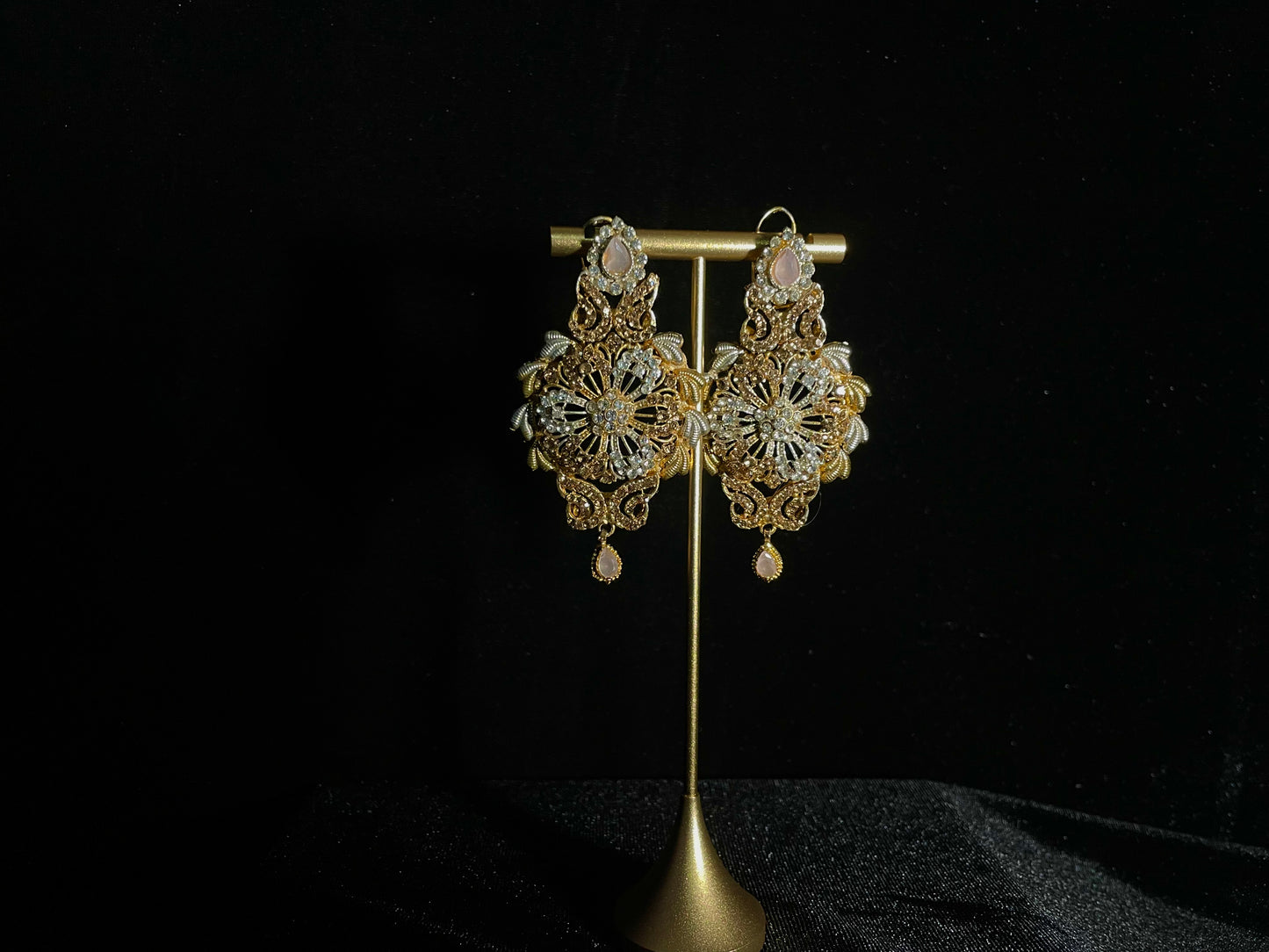 Mehek earrings