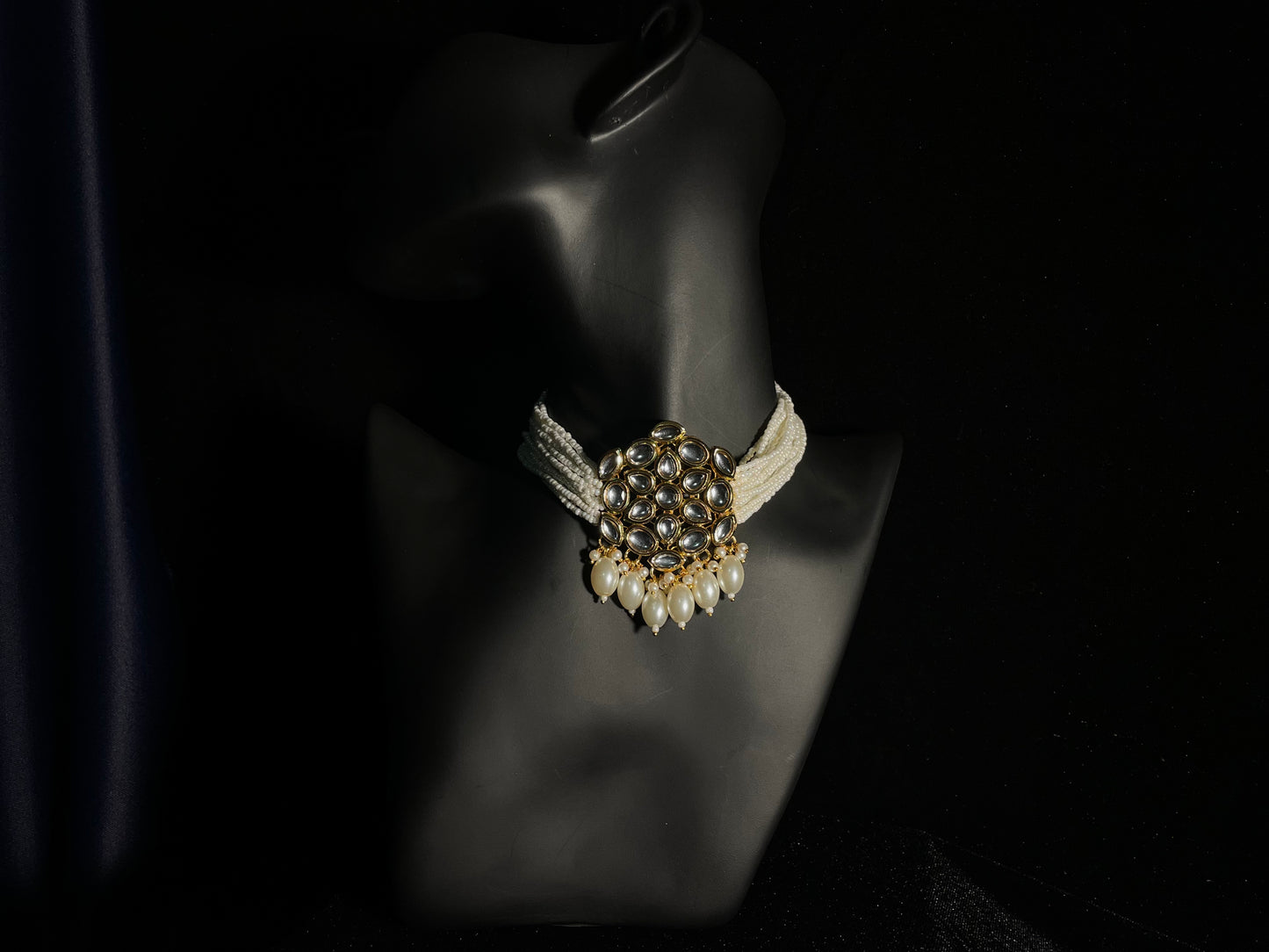 Asrar-e-shahi choker