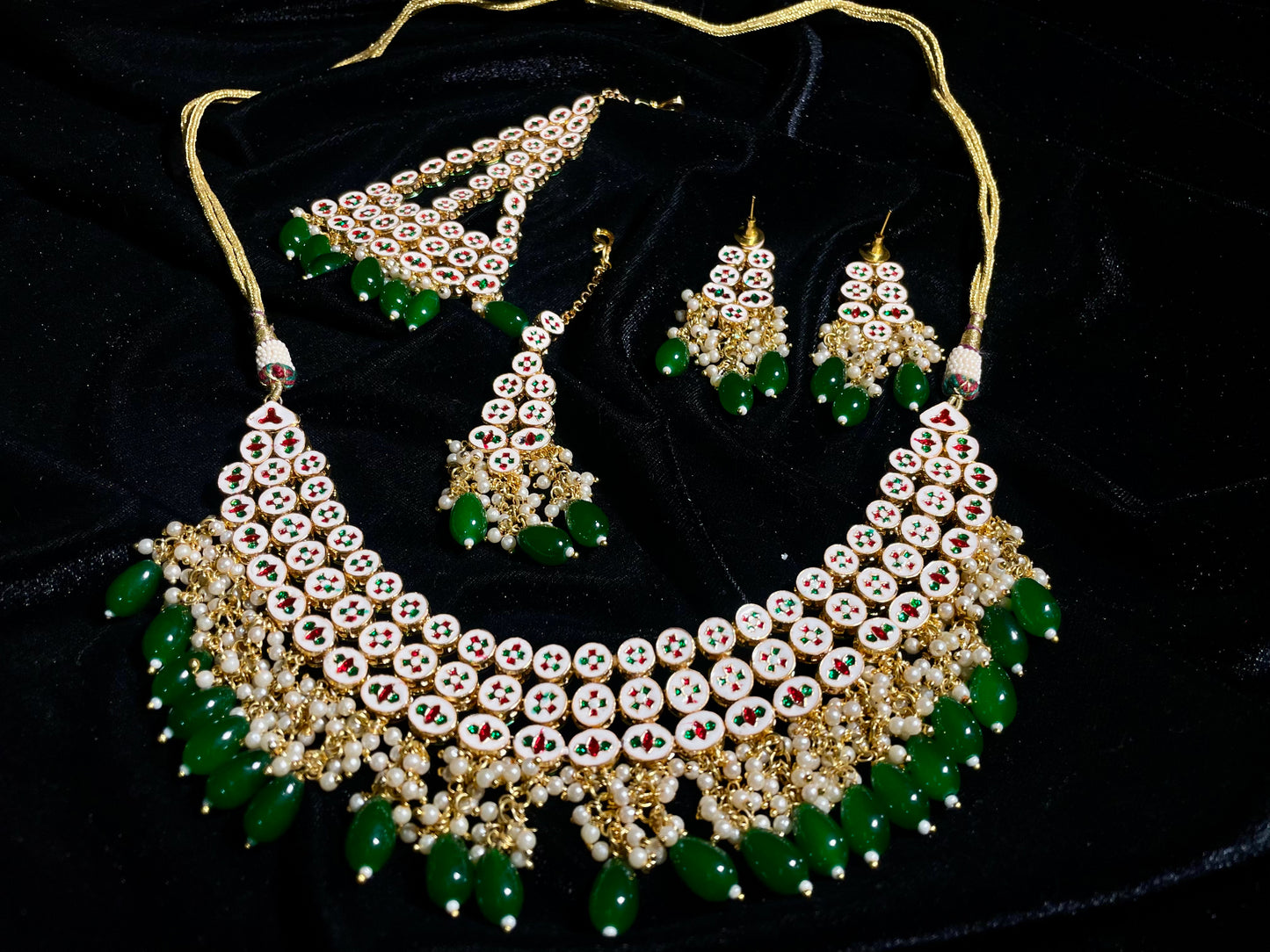 Asrar-e-Shahi necklace
