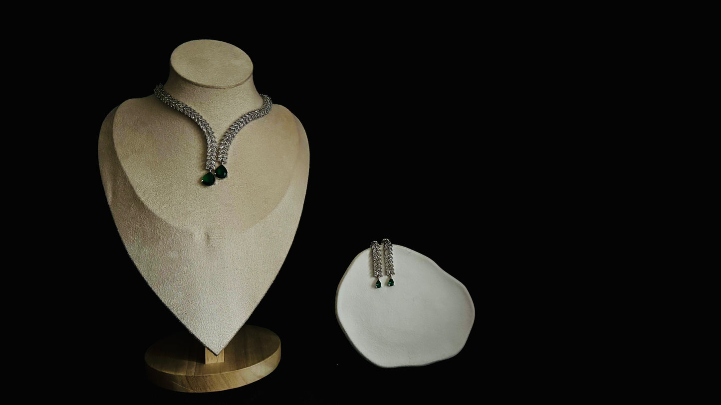 Maryam set