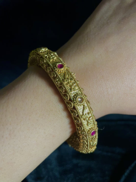 Kiran Bangles